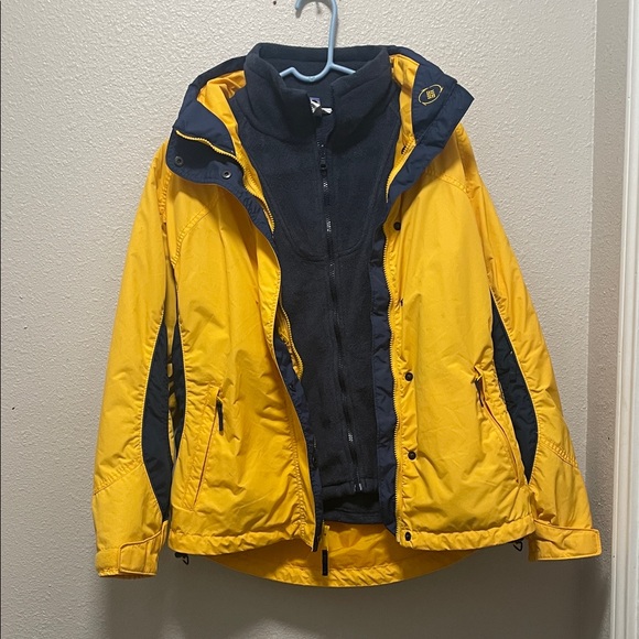Columbia Interchange Core Winter Jacket in yellow and blue. - Picture 13 of 15